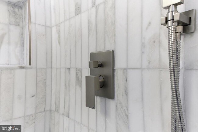 Building Photo - 1319 East Capitol St SE