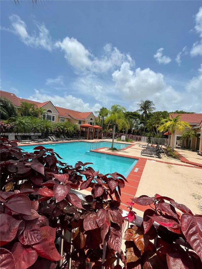 Building Photo - 15581 SW 104th Terrace