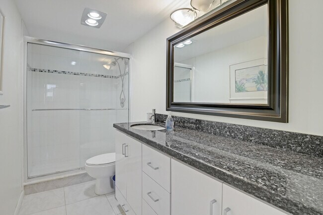 Building Photo - 4230 Deste Ct