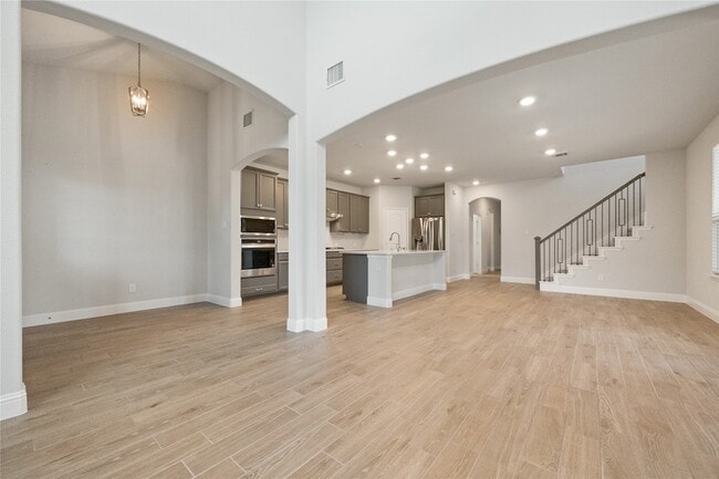 Building Photo - 1716 Elise Ln