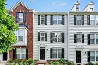 Building Photo - 15826 Marvin Rd