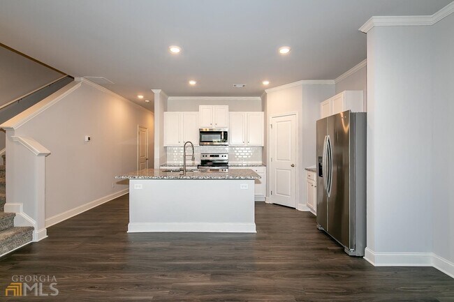 Building Photo - 5231 Pinnacle Walk Dr