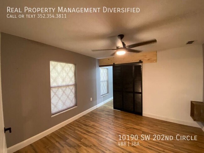 Building Photo - 10190 SW 202nd Cir