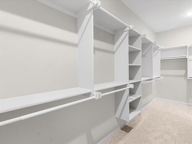 Building Photo - Newer Home For Lease in Washington!
