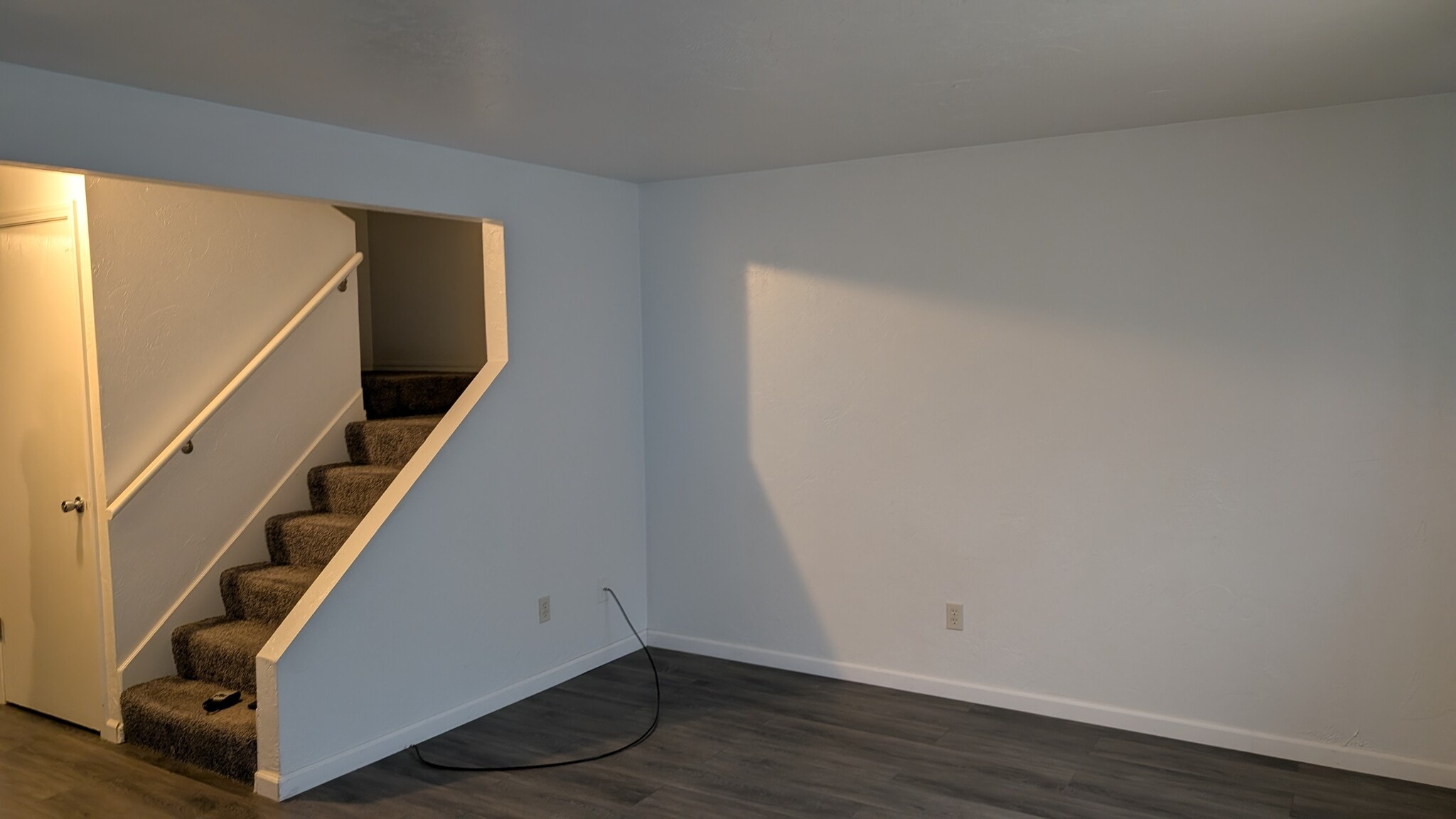 living room - 7227 Seymour St NW