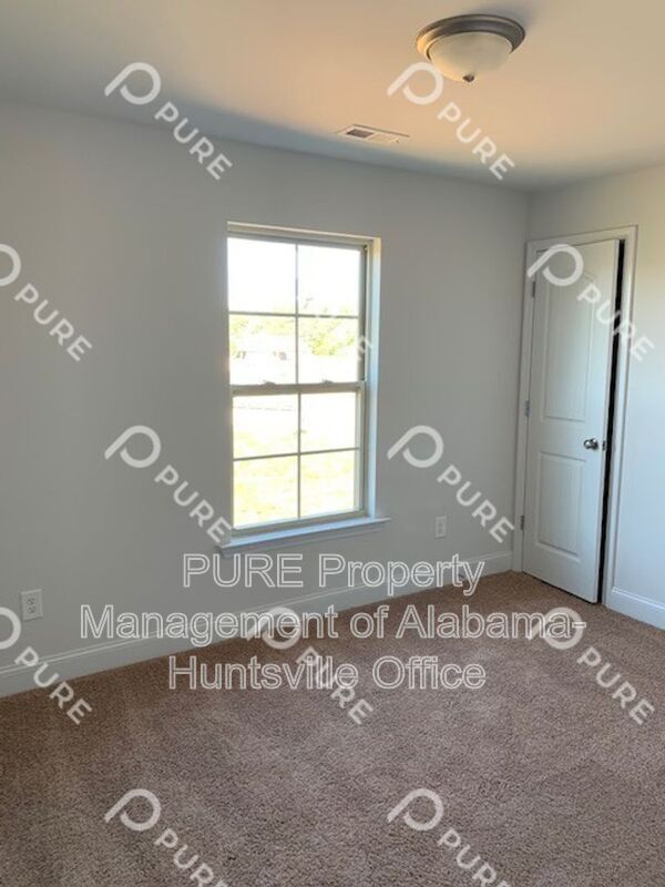 Building Photo - 283 Abercorn Dr