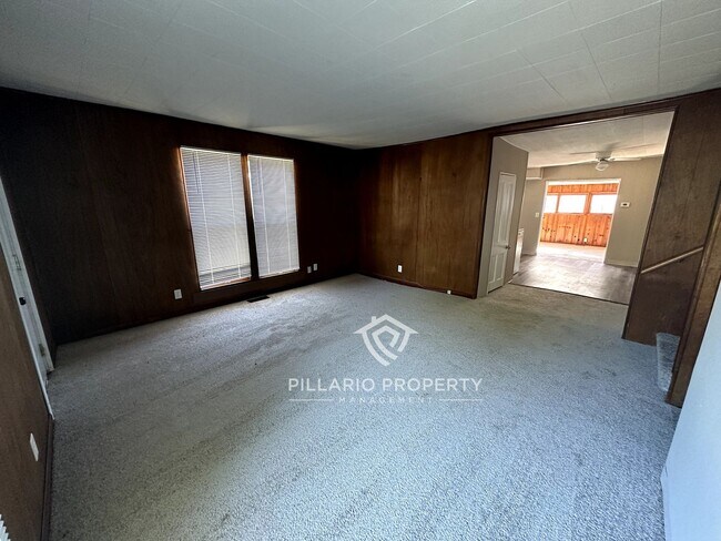 Building Photo - 2-Bedroom Home With 2 car Garage, in Webster, IN, Available NOW!