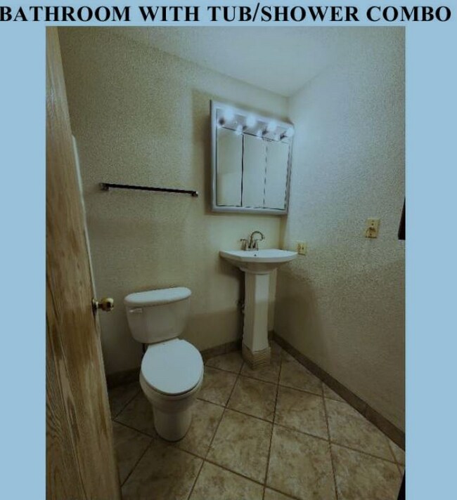 Building Photo - 3305 Sunset Ave