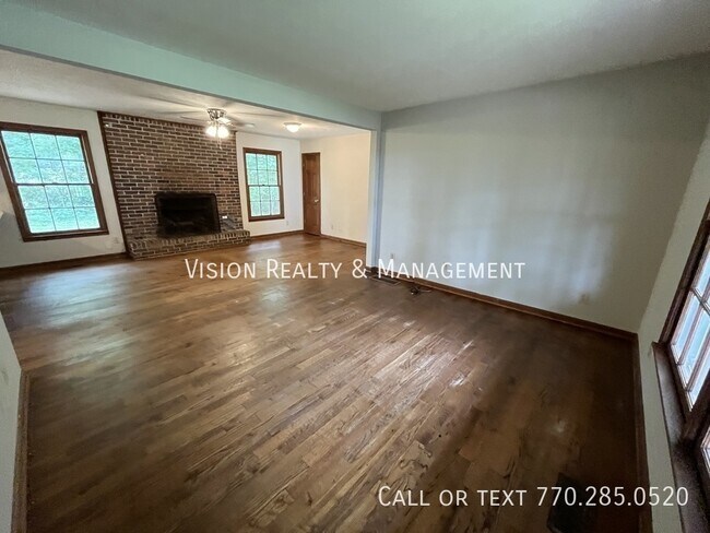 Building Photo - 55 S Greenwood Dr