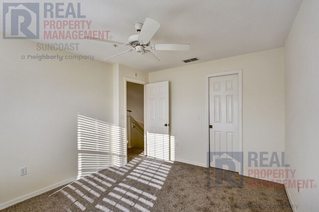 Building Photo - 4220 Players Pl