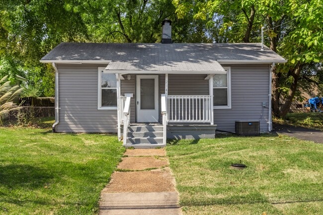 Building Photo - 2345 Gaebler Ave