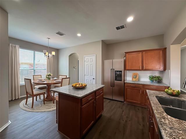 Building Photo - 109 Rockbrook Dr