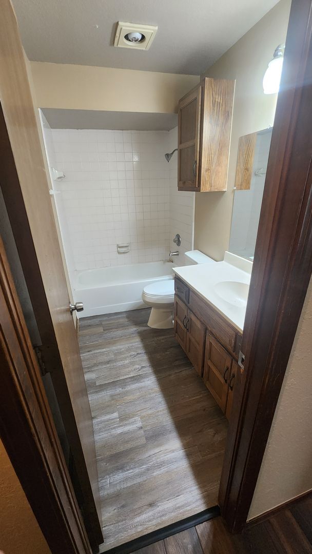 Building Photo - Charming Home in Broken Arrow School Distr...