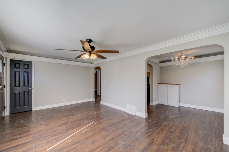 Building Photo - 9701 Echo Ln