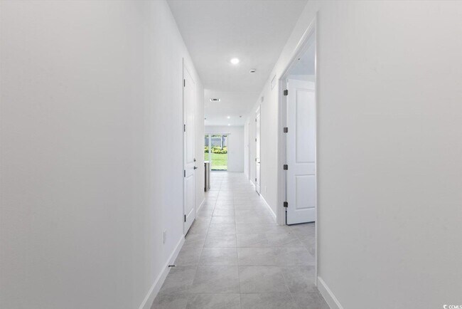 Building Photo - 6435 Seabright Ter