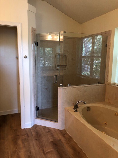 Building Photo - 2 Story Home in Parkwood Estates at Bluewater Bay!