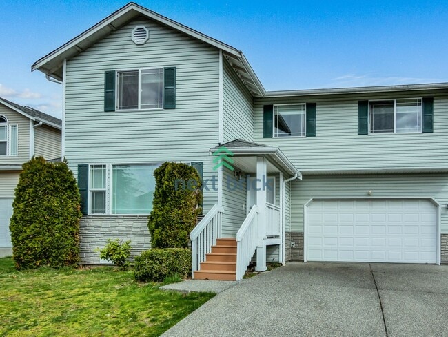 Primary Photo - 4 Bed and 2.5 Bath Single-family Home Avai...