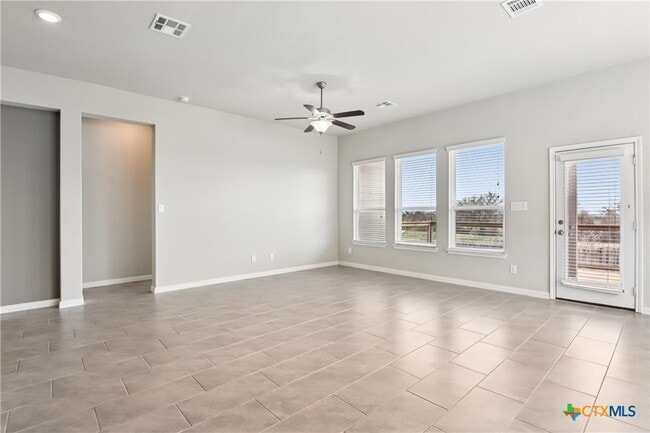 Building Photo - 1225 Havens Cross