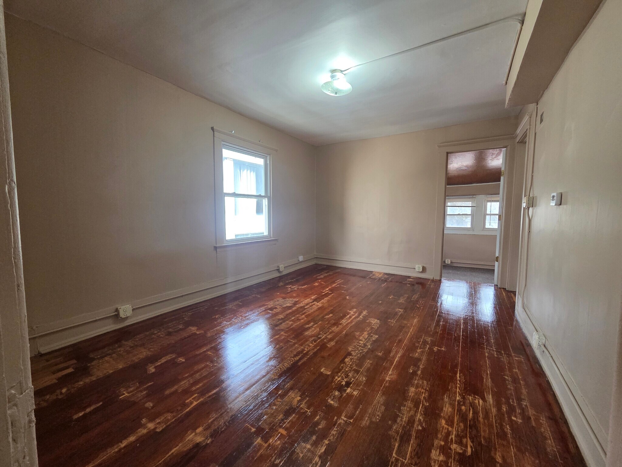 Building Photo - 414 Perrin St