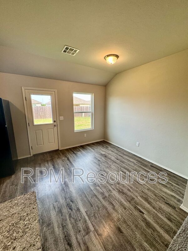 Building Photo - 11816 Jude Way