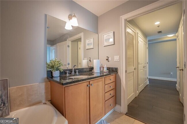 Building Photo - 285 Centennial Olympic Park Dr NW