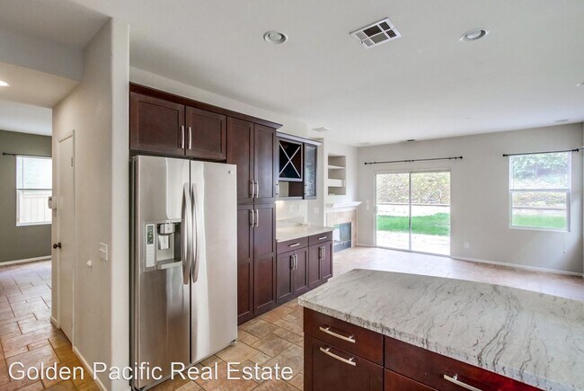 Building Photo - 3 br, 2.5 bath House - 1214 Avenida Fragata