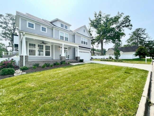 Building Photo - Custom-Built Home in Mill Dam Pointe! Marsh & Water Views! Minutes to Bay Beaches, Pet Friendly, ...