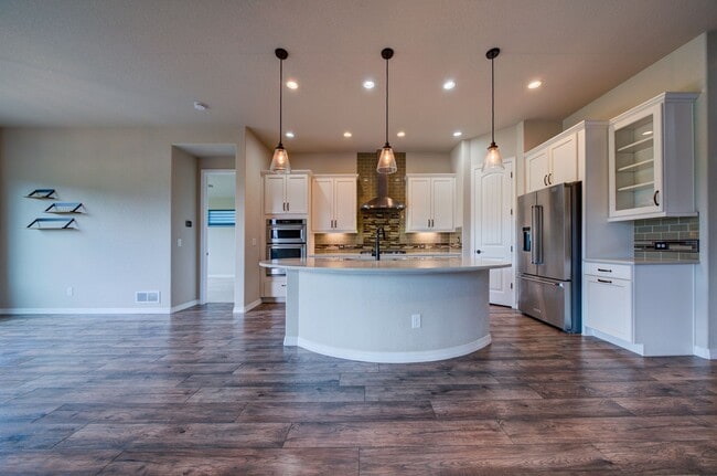 Building Photo - 15838 Long Valley Dr