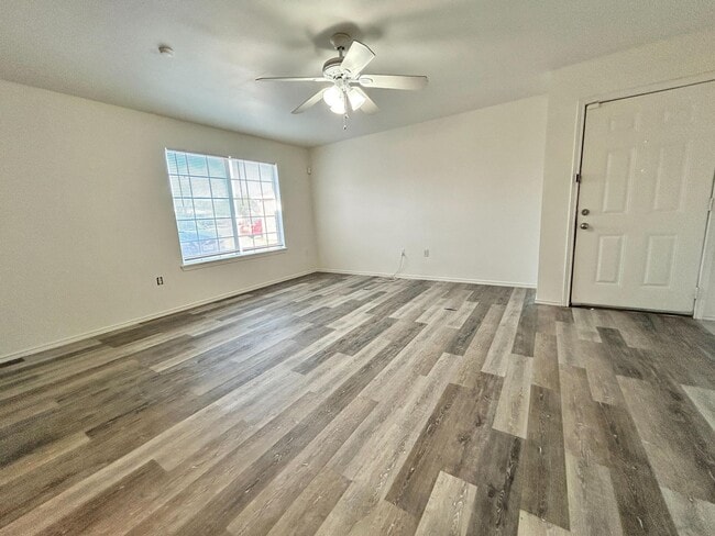 Building Photo - 1112 82nd St