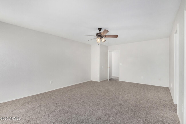 Building Photo - 4803 N 92nd Ln