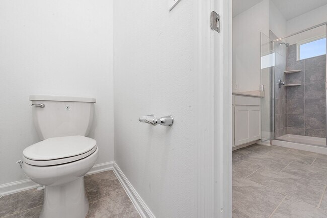 Building Photo - 3295 Laurent Lp