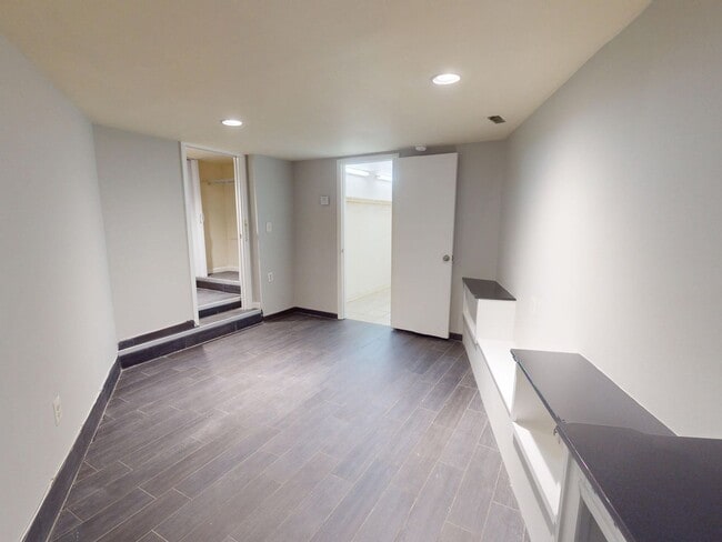 Building Photo - 3141-3143 N Street NW