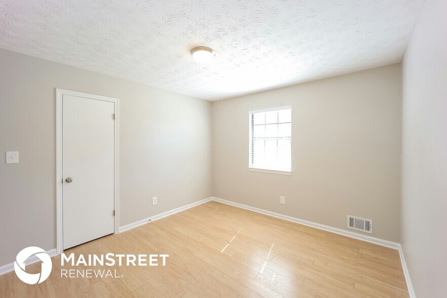 Building Photo - 137 Slicky Rock Ct