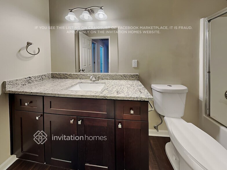 Building Photo - 8029 Hill-N-Dale Dr