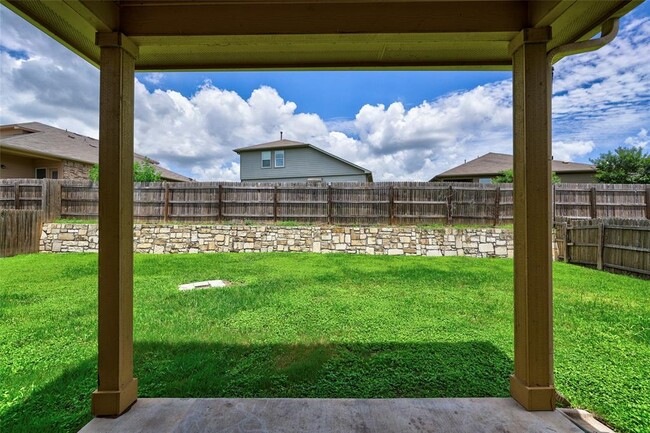Building Photo - 126 Screech Owl Dr