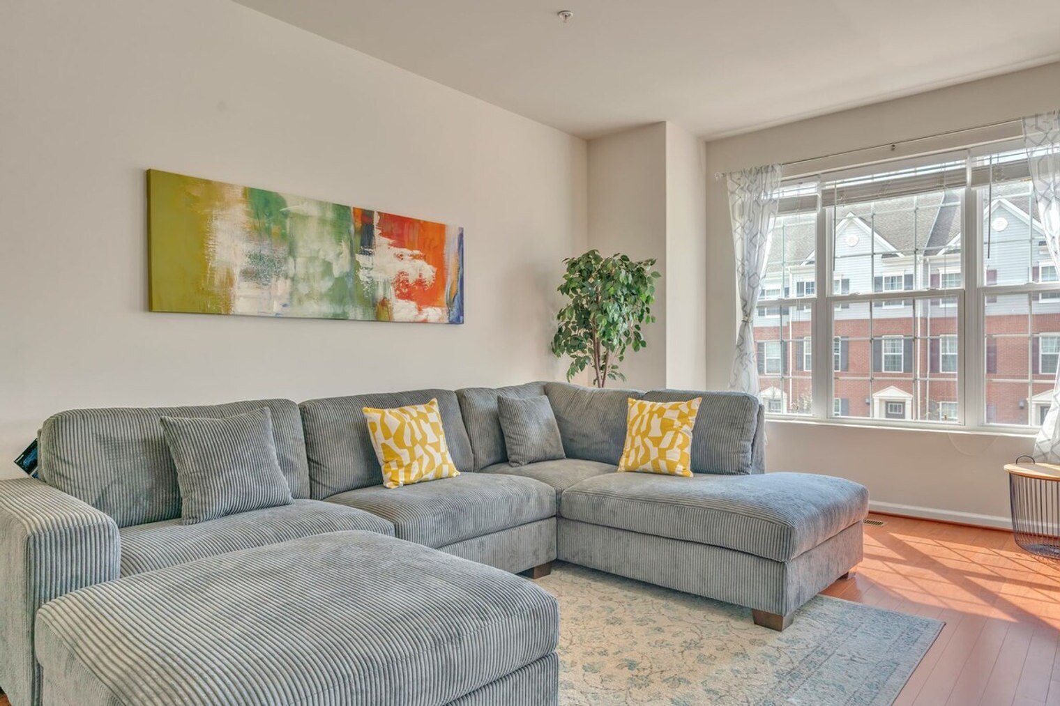 Building Photo - 7980 Blue Stream Dr