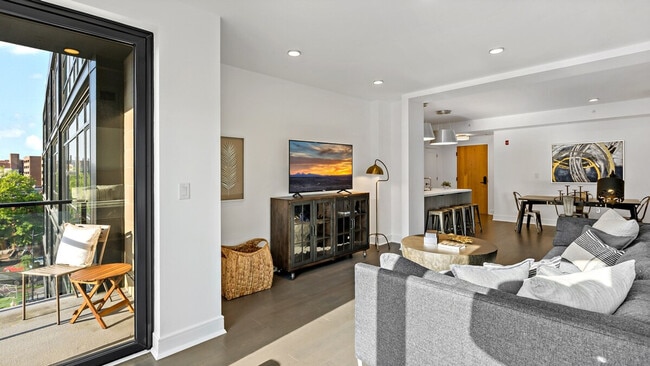 Building Photo - 1845 9th St NW