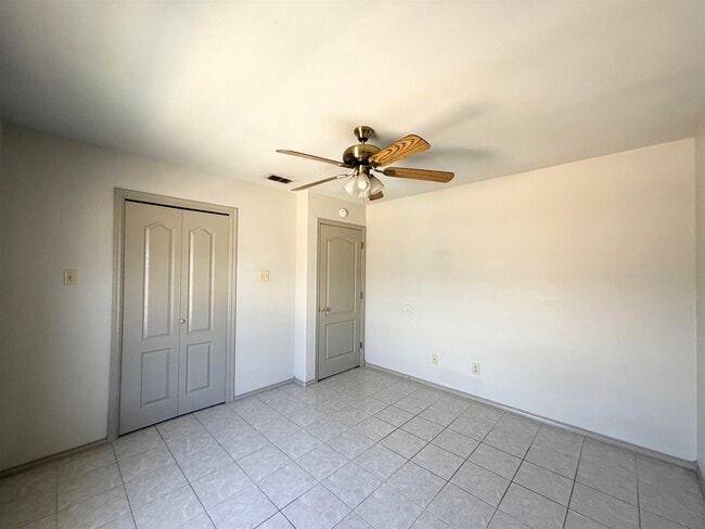 Building Photo - 507 Shiloh Dr