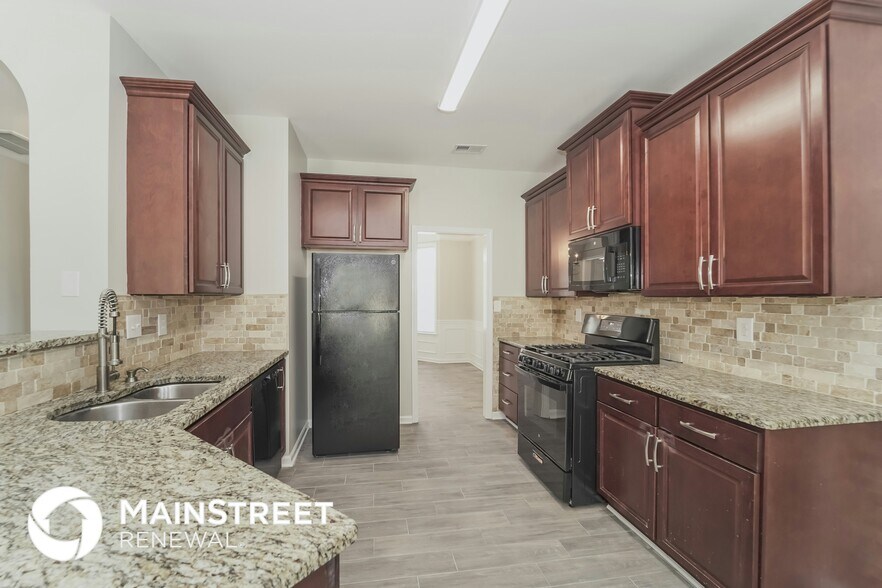 Building Photo - 11523 Fox Trot Dr