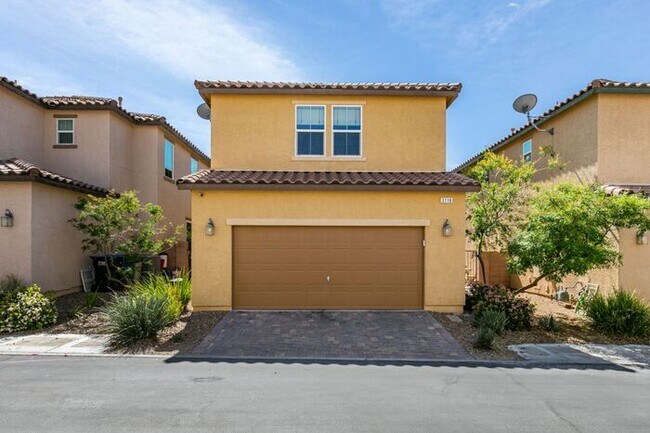 Building Photo - Better Than New with Stunning Designer Upgrades Throughout!