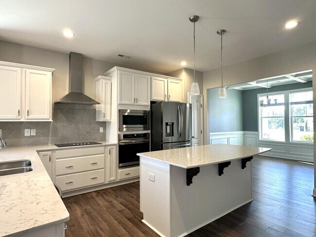 Building Photo - 3142 Hunting Lodge Rd