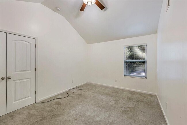 Building Photo - 9776 Ivey Ridge Cir