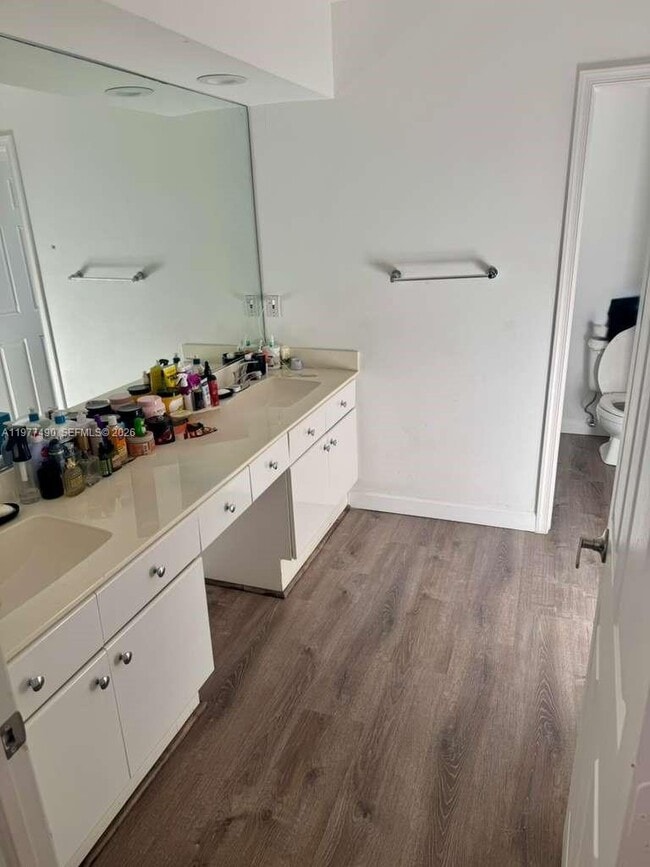 Building Photo - 2486 Bay Isle Dr