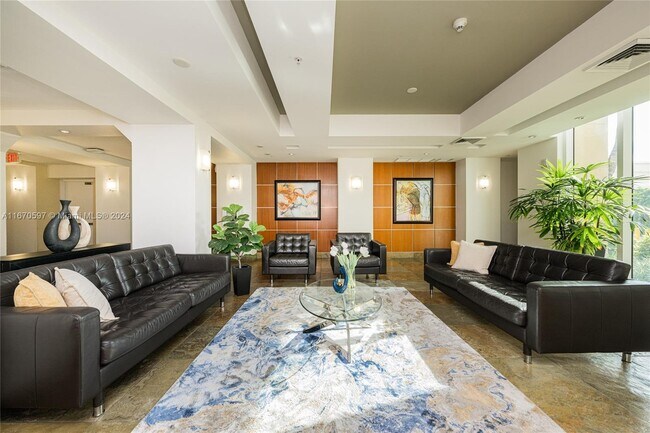 Building Photo - 1745 E Hallandale Beach Blvd