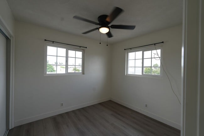 Building Photo - 924 W. 226TH