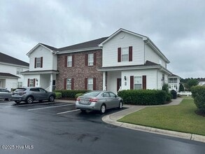 Building Photo - 8855 Radcliff Dr NW