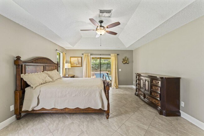 Building Photo - 13679 Callington Dr