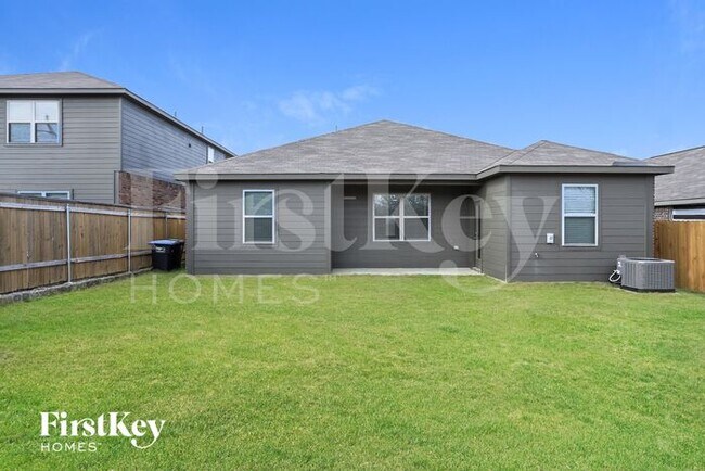 Building Photo - 5904 Garnet Hill Ln