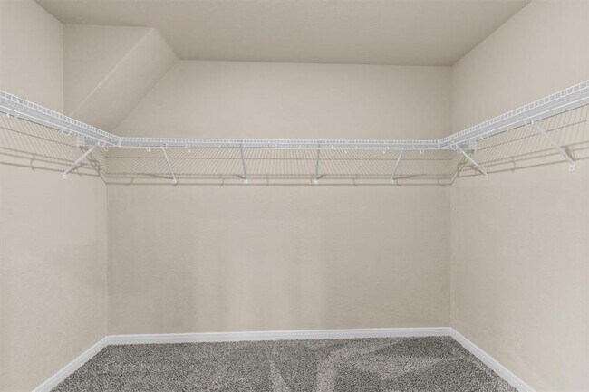 Building Photo - 2039 Rowan Wy