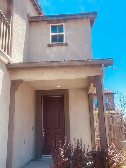Building Photo - 6251 E Overlook Way